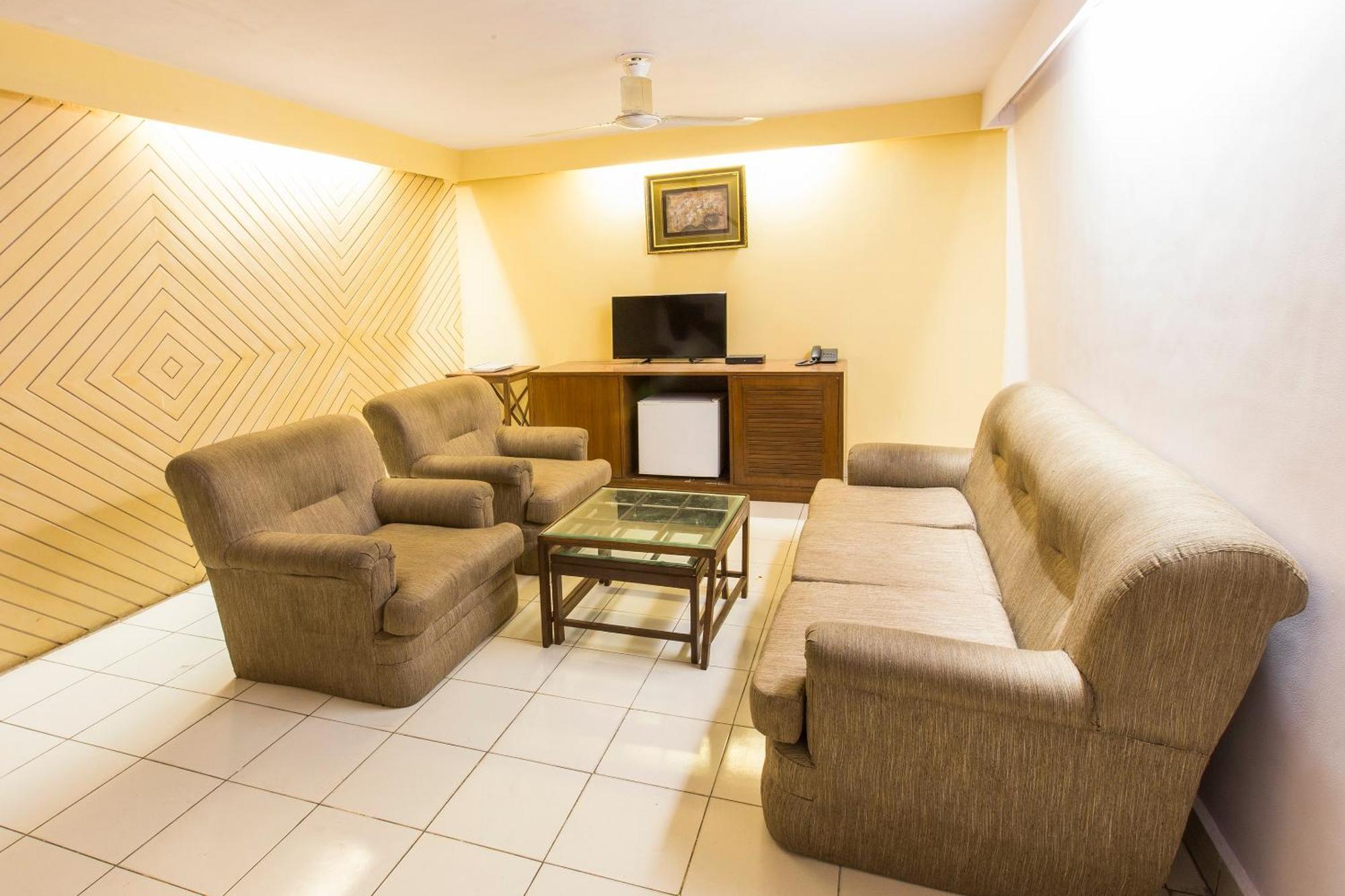 Hotel O Hotel Landmark Inn دلهي المظهر الخارجي الصورة
