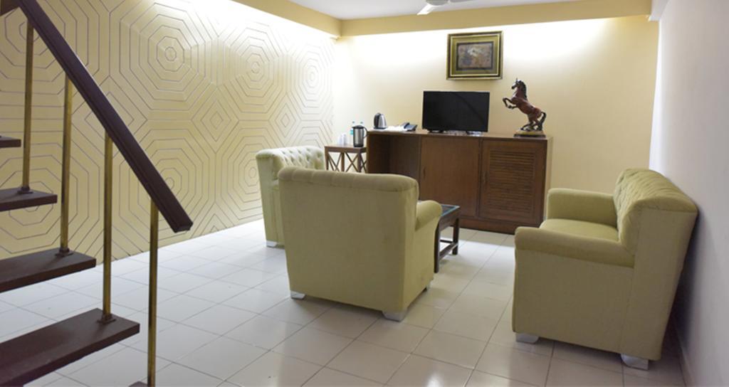 Hotel O Hotel Landmark Inn دلهي المظهر الخارجي الصورة