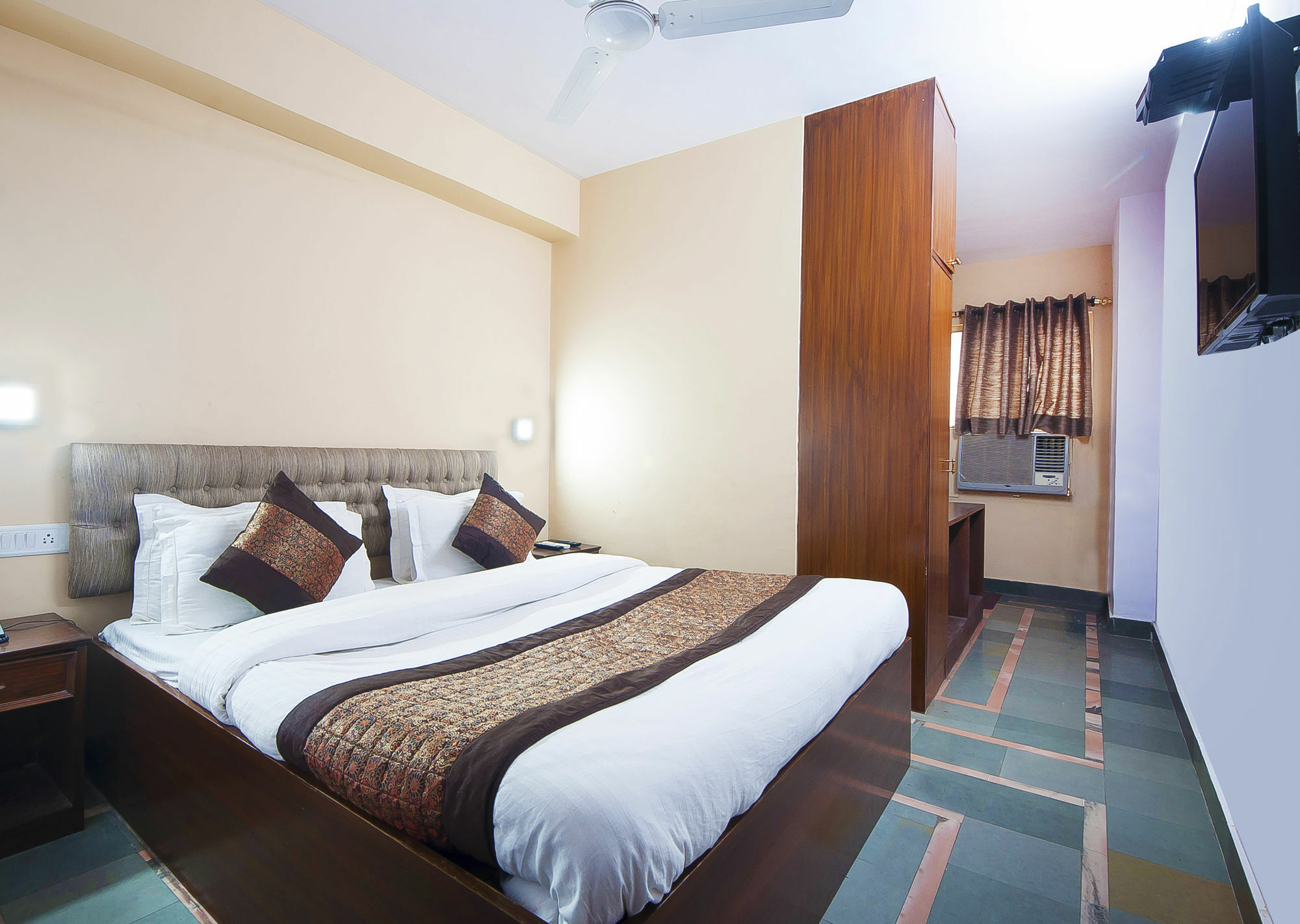 Hotel O Hotel Landmark Inn دلهي المظهر الخارجي الصورة